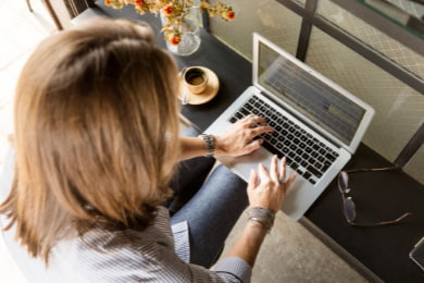 B2B - co to za umowa? Co to znaczy? Co z wypowiedzeniem?