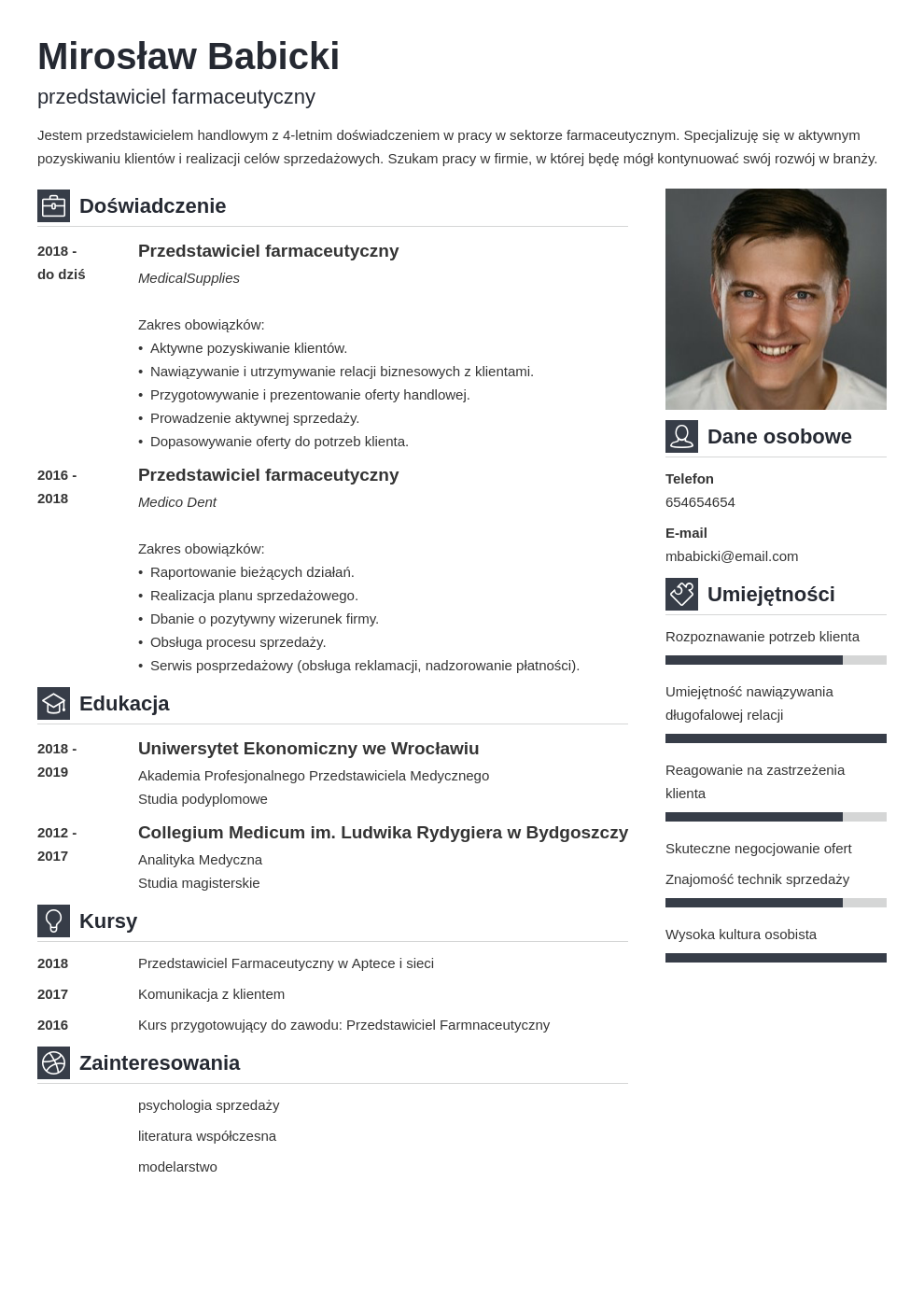 Curriculum Vitae - szablon do wypełnienia [top 20+ wzorów]