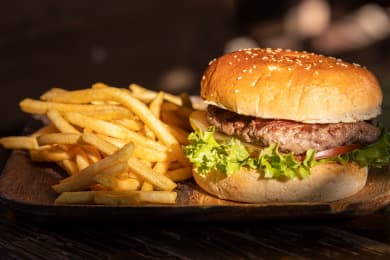 CV do McDonald’s: wzór, jak napisać, przykłady i porady