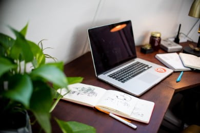 Kreator CV za darmo — test 11 narzędzi i darmowych funkcji