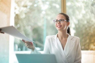 Outsourcing - co to? Na czym polega? Jakie daje korzyści?