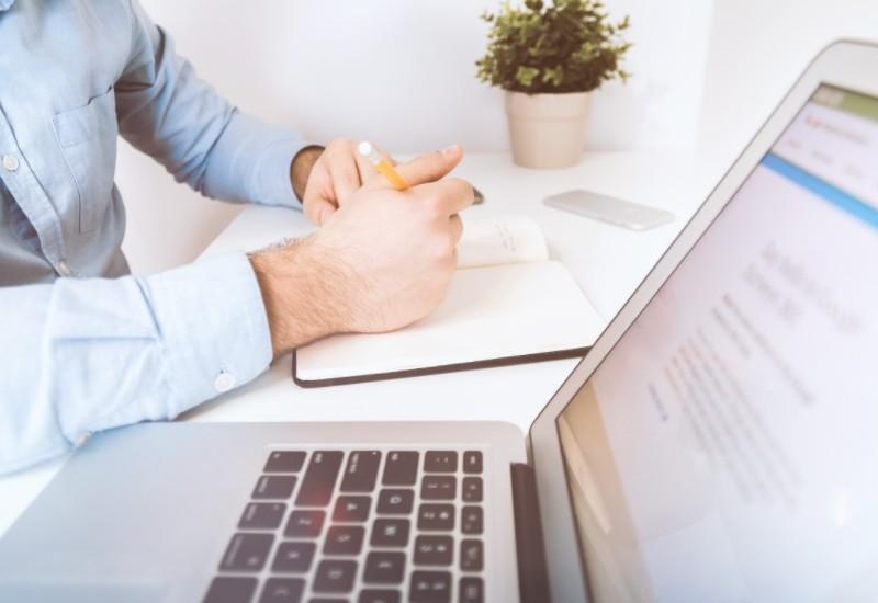 Podsumowanie zawodowe / cele w CV - przykłady