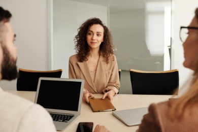 Jak przebiega rozmowa kwalifikacyjna w Polsce? Badanie 2021