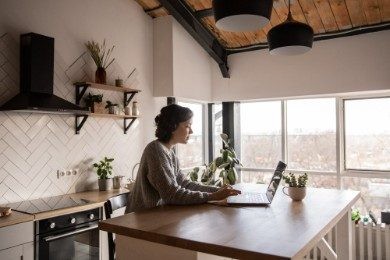 Telepraca a Kodeks pracy. Czym różni się od pracy zdalnej?