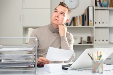 Zaświadczenie o zatrudnieniu – wzór. Co mówią przepisy?